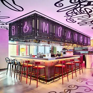 moxy-seoul-myeongdong.hotels-seoul.net/