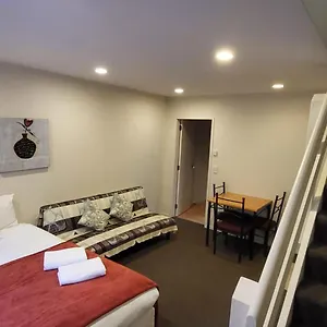 Motel Baden - Private Bath