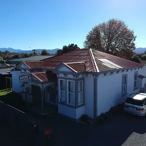 jacks-backpackers.wellingtonnzhotels.com/